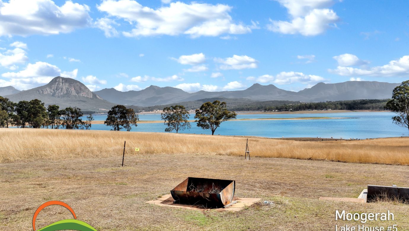 Lake House 6 - Outdoor Space