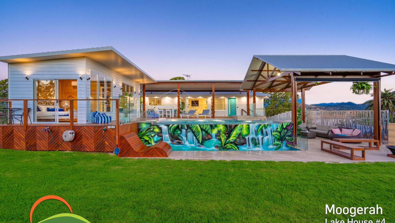 Lake House 4 - View from Outside