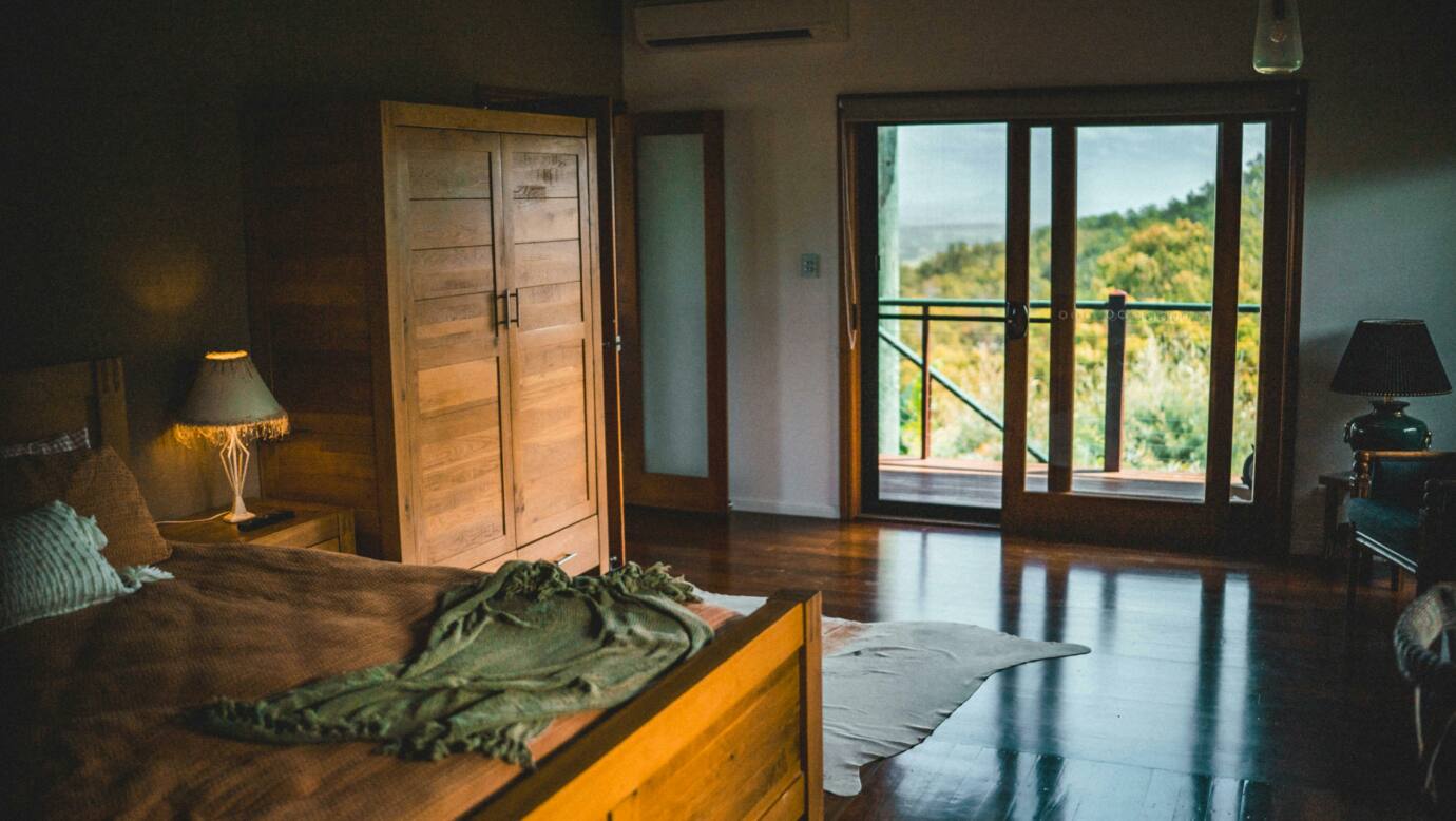 King Bedroom Eagles Nest