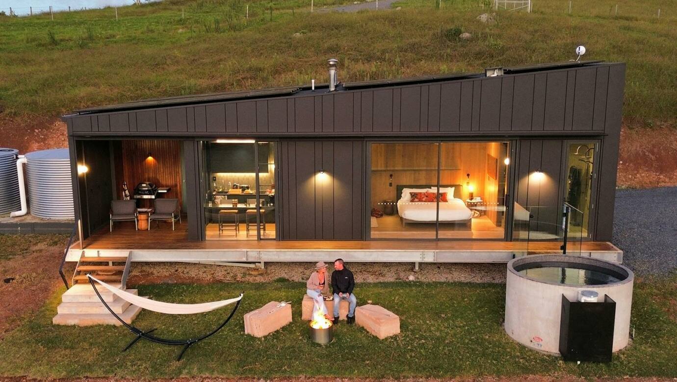 Secluded Eco-Luxury Accommodation for 2 Occupants