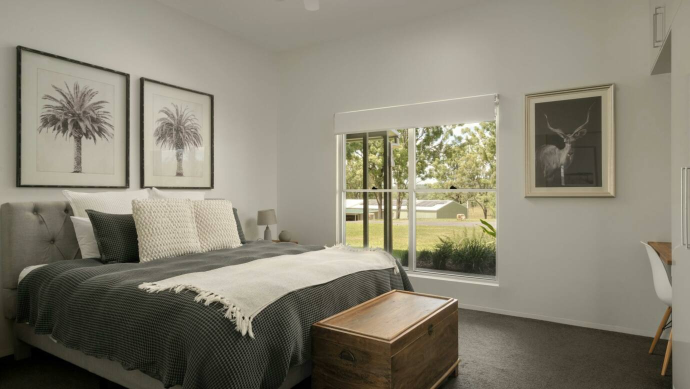 Skyline Farmhouse - Room 01