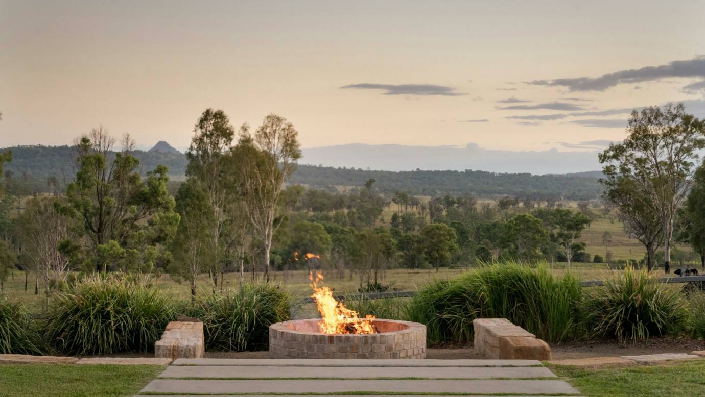 Skyline Farmhouse - Firepit