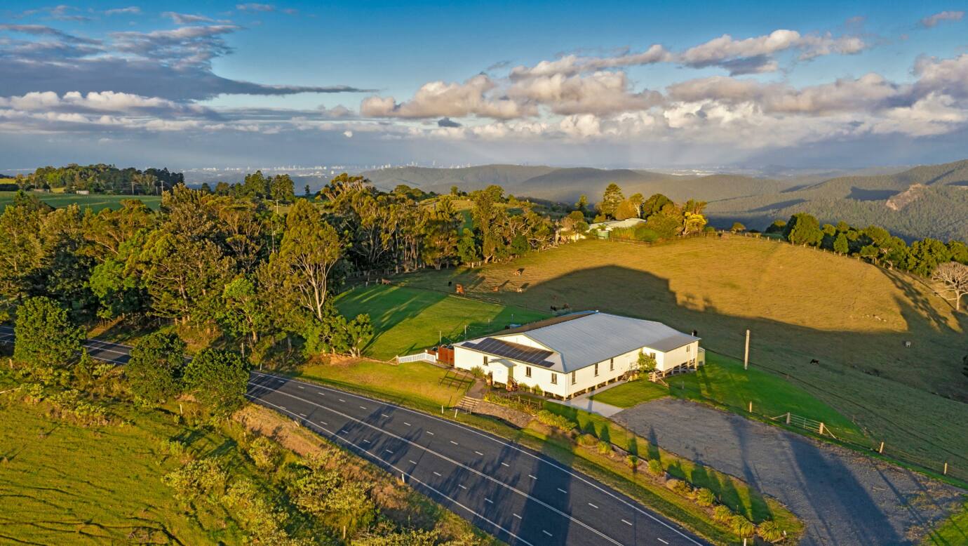 Montara Hall view