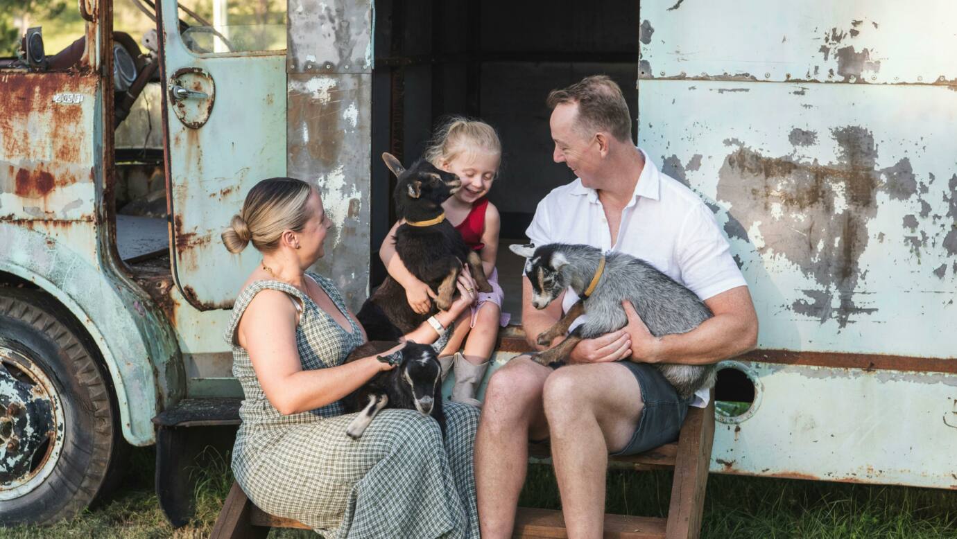 Clandulla Cottages, family friendly farmstay, Scenic Rim, 1hr drive from Brisbane and Gold Coast